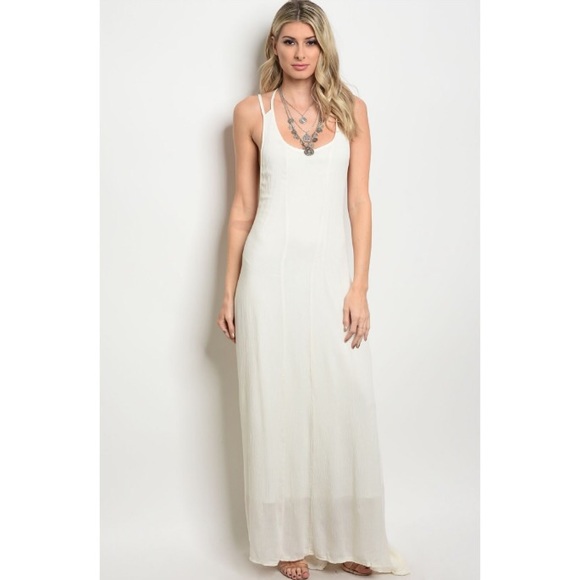 ๐CLEARANCE๐ Ivory Spaghetti Strap Backless Maxi - Picture 3 of 8